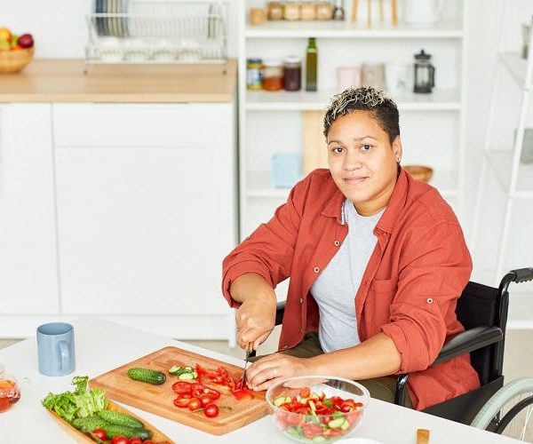 فواید کاردرمانی ضایعه نخاعی