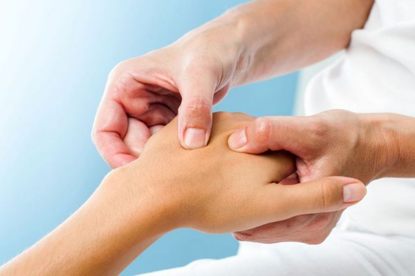 دلایل نیاز به کاردرمانی دست